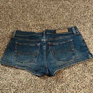 Abercrombie & Fitch “Stretch” Jean Shorts, Size 6